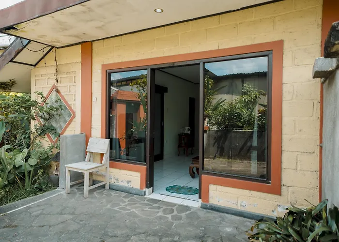Pacung Indah & Restaurant By Ecommerceloka Guest house 2*