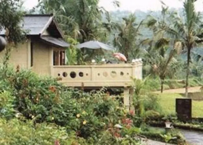 Guest house Pacung Indah & Restaurant By Ecommerceloka 2*