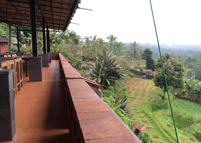 Guest house Pacung Indah & Restaurant By Ecommerceloka Bedugul (Bali)